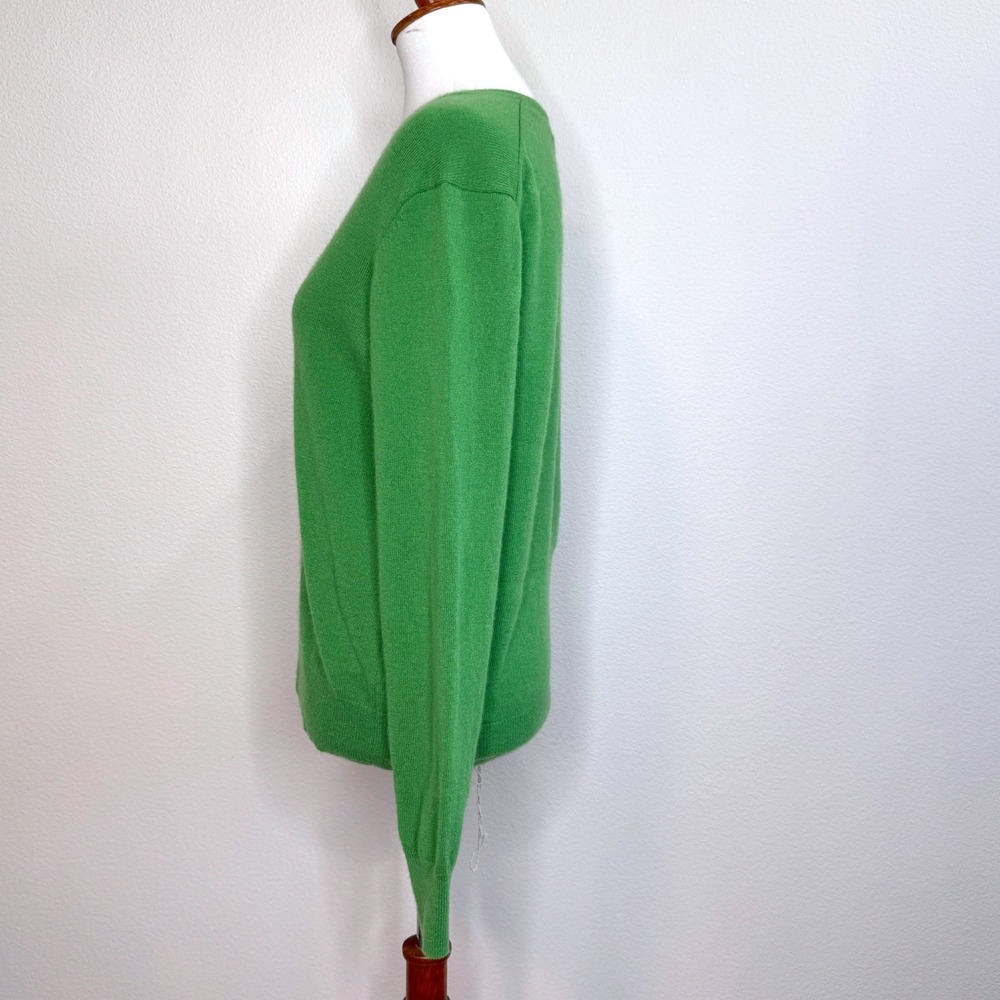 MONOPRIX PREMIUM Womens Cashmere V-neck Sweater MEDIUM Kelly Green Quiet Luxury - Picture 4 of 7